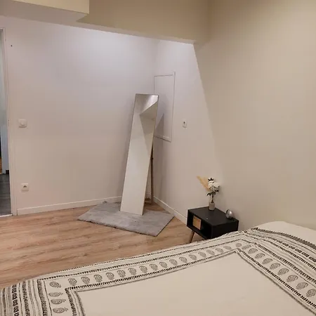 Petite Maisonnette * Pont-Sainte-Maxence