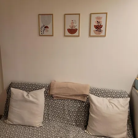 Apartment Petite Maisonnette *